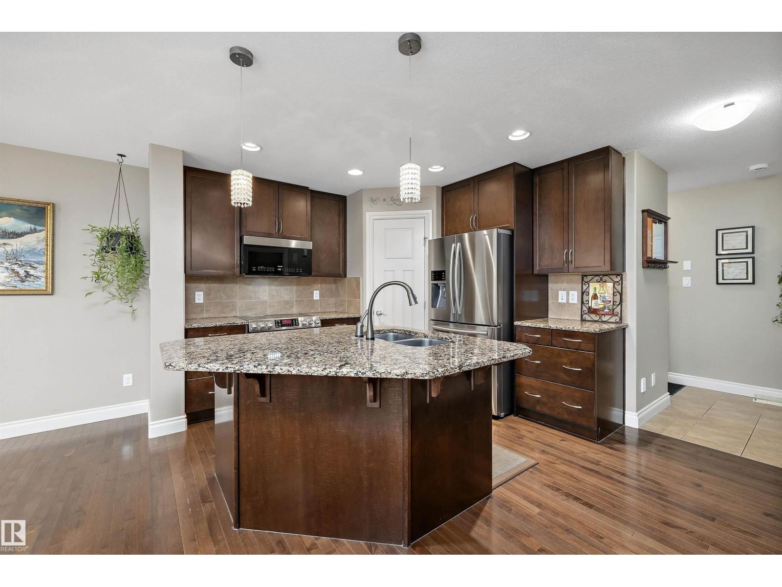 17332 6 AV SW - 11