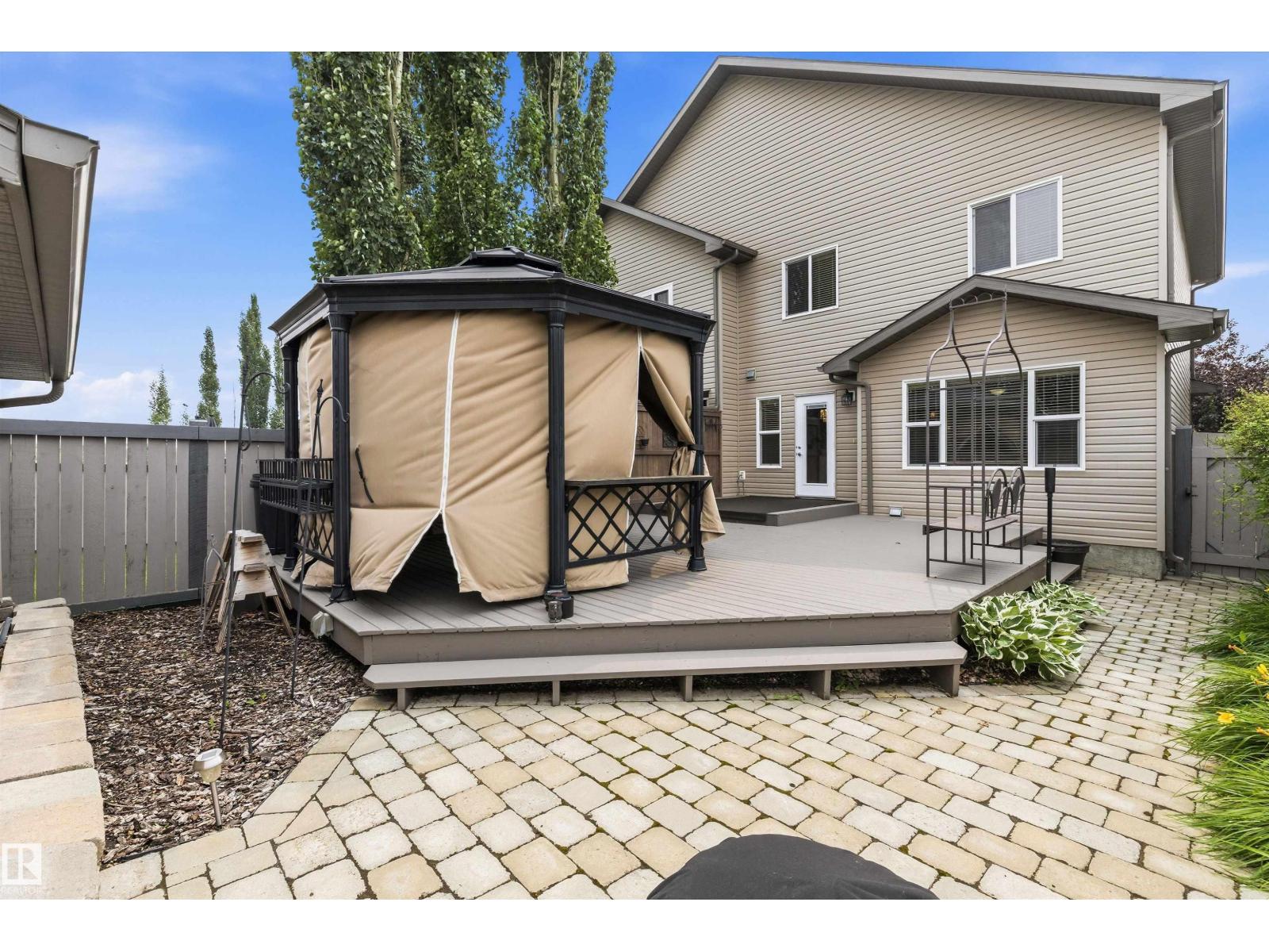 17332 6 AV SW - 42