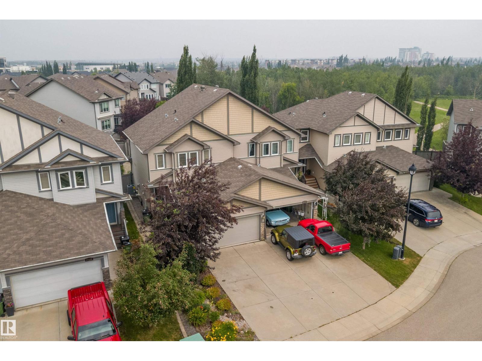 17332 6 AV SW - 46
