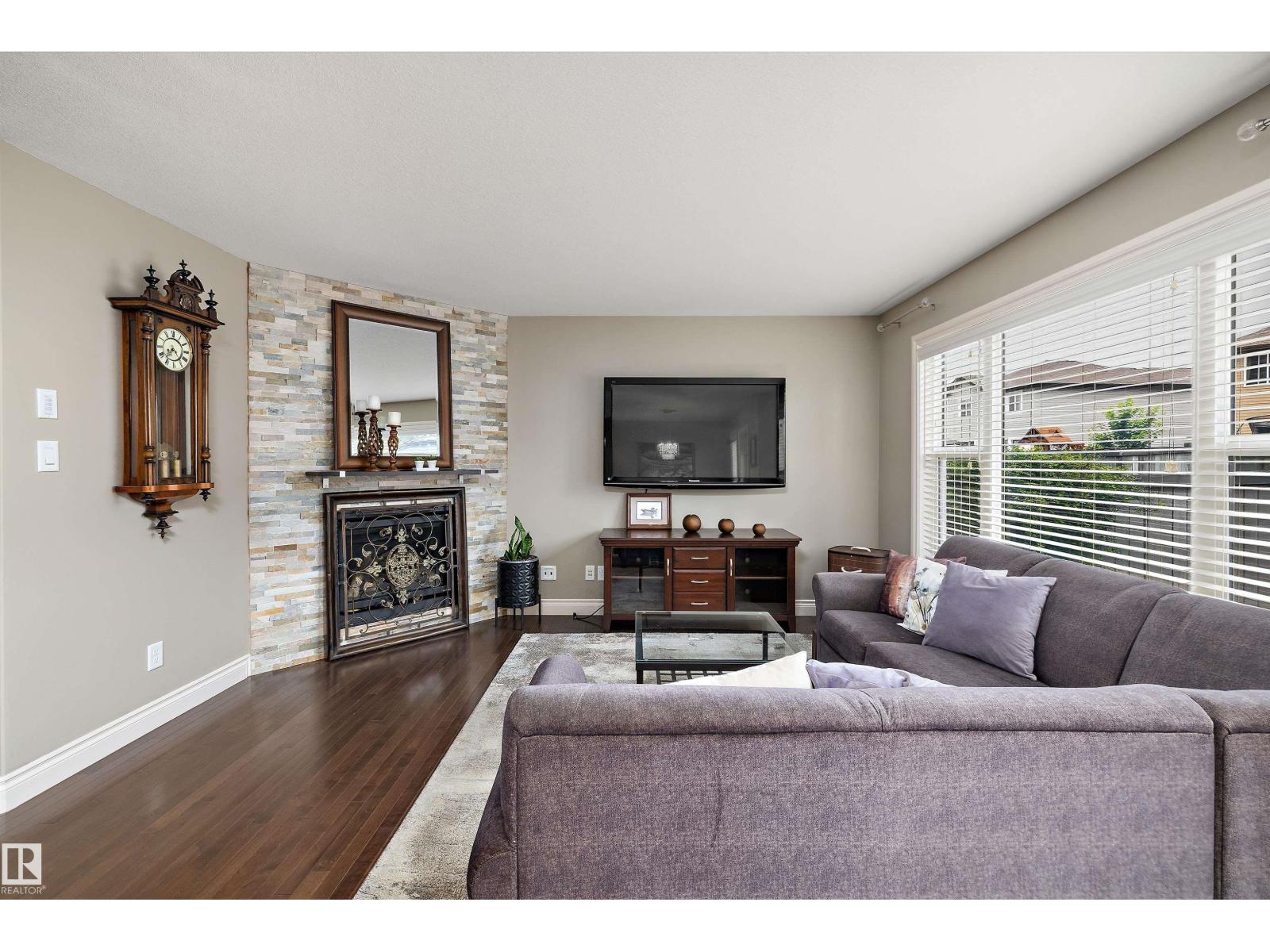17332 6 AV SW - 7