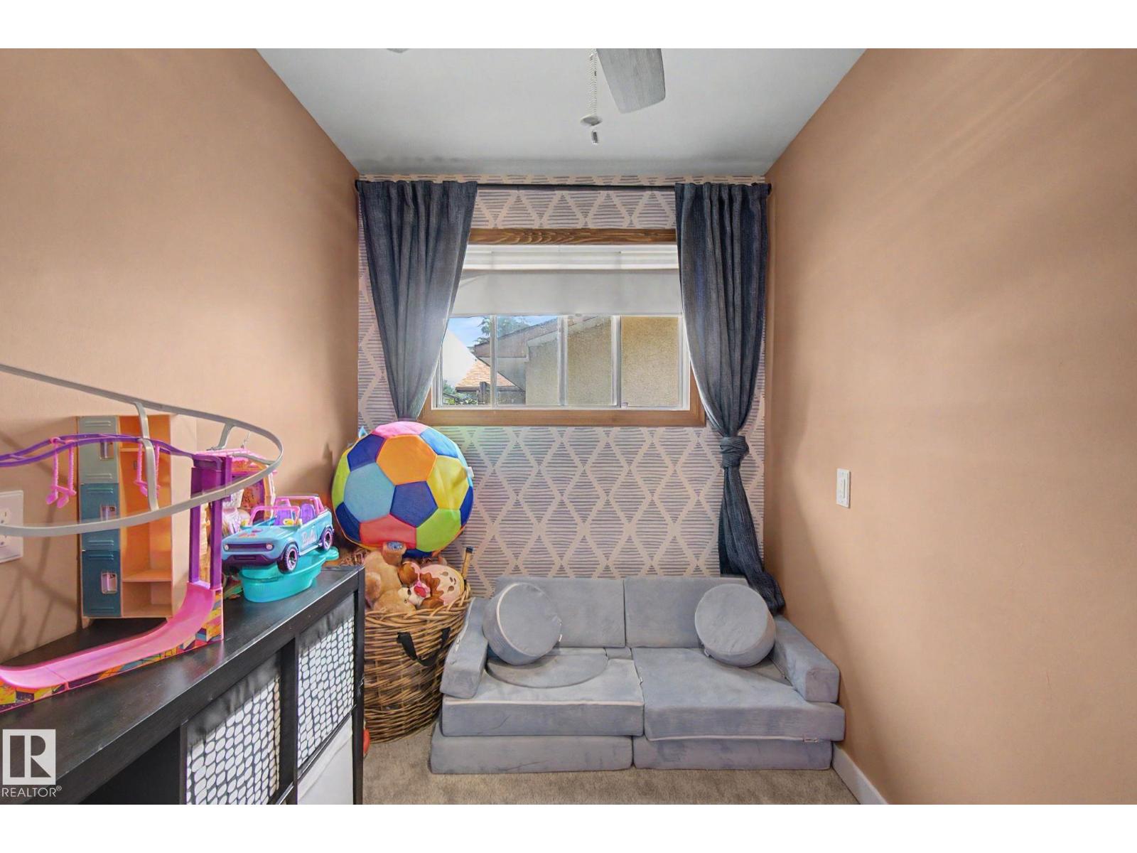 7712 159 ST NW - 11