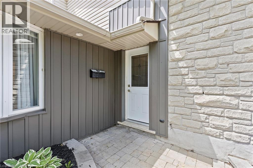 404 HAMILTON Drive - 36