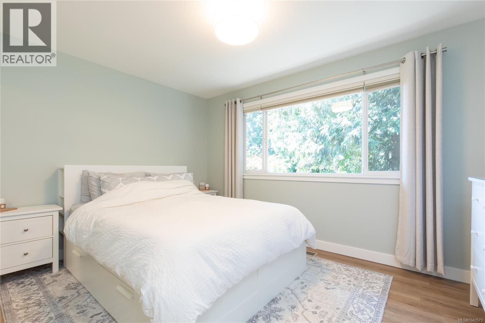3021 Crestwood Pl - 24