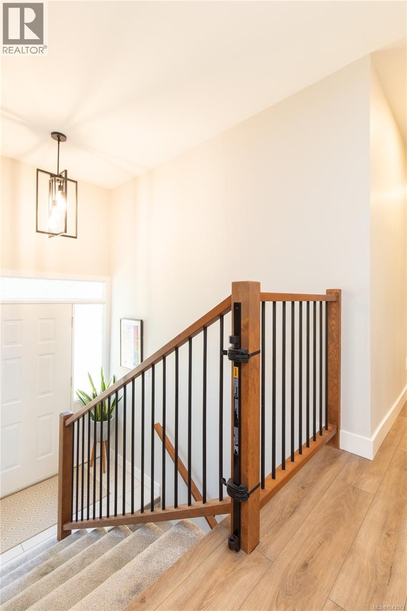 3021 Crestwood Pl - 30