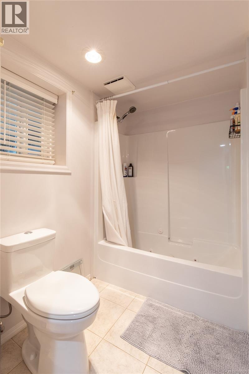 3021 Crestwood Pl - 35