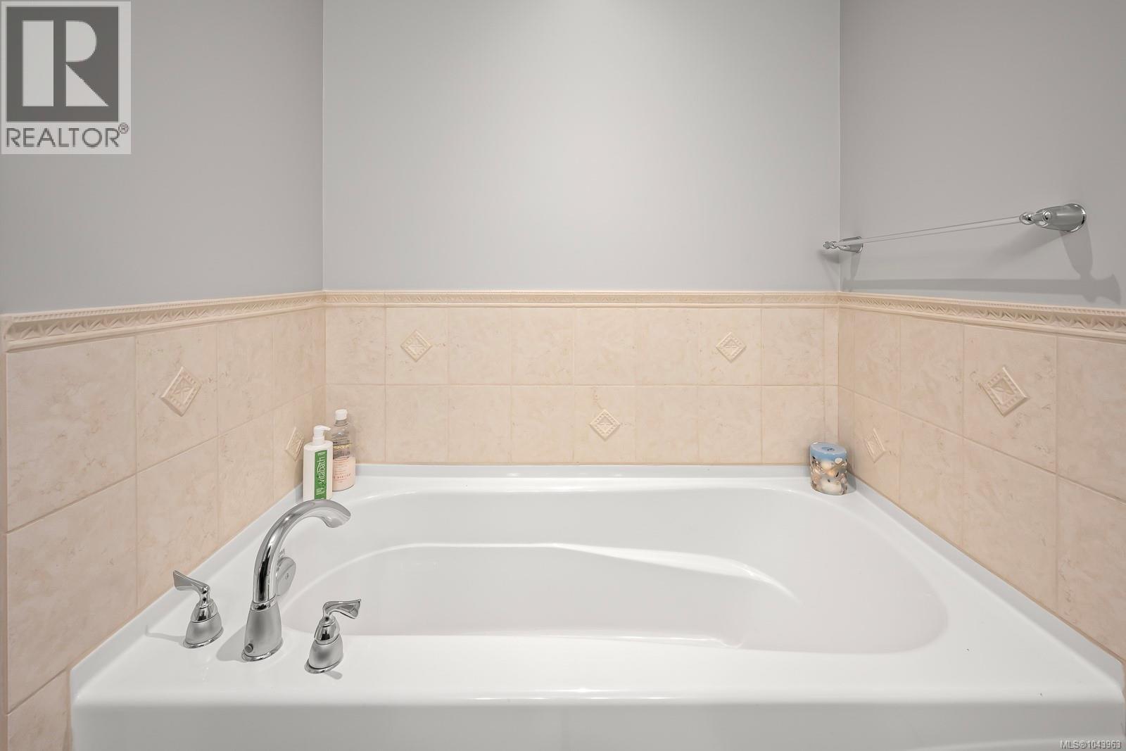 #134 3666 Royal Vista Way - 14