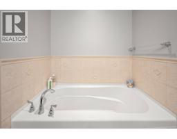 134 3666 Royal Vista Way, Courtenay, BC V9N9X7 Photo 14