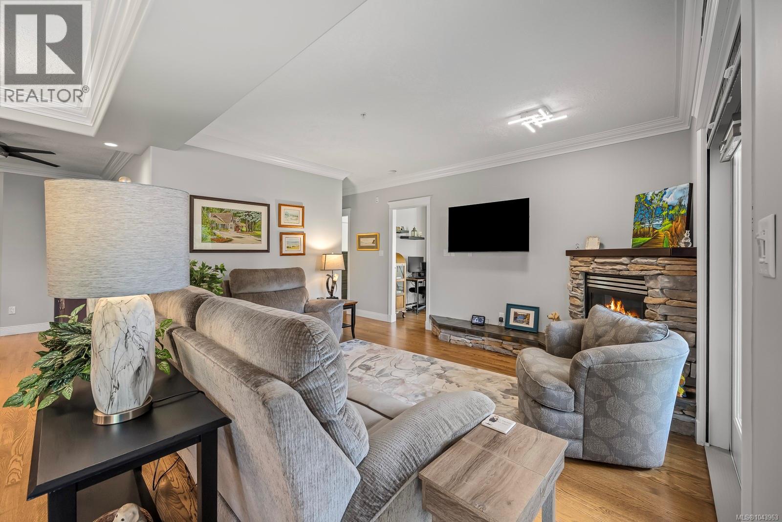 #134 3666 Royal Vista Way - 1