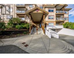 134 3666 Royal Vista Way, Courtenay, BC V9N9X7 Photo 35