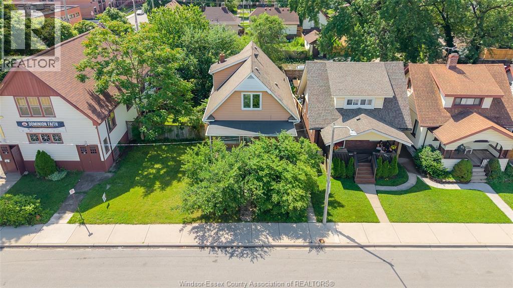 2075 OTTAWA STREET - 3