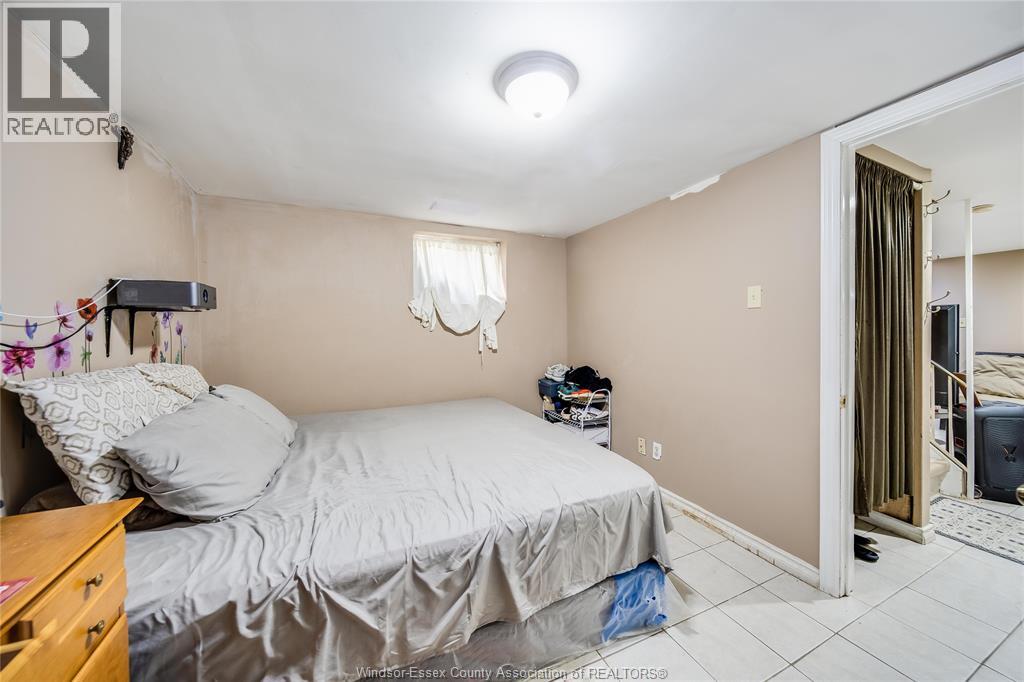 2075 OTTAWA STREET - 25