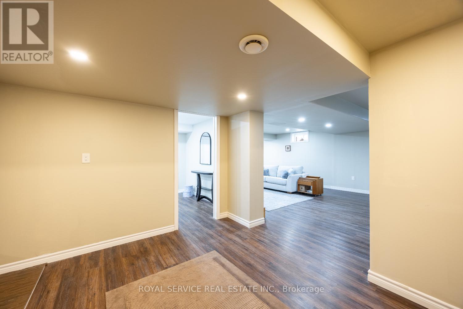 16 SNELL COURT - 33