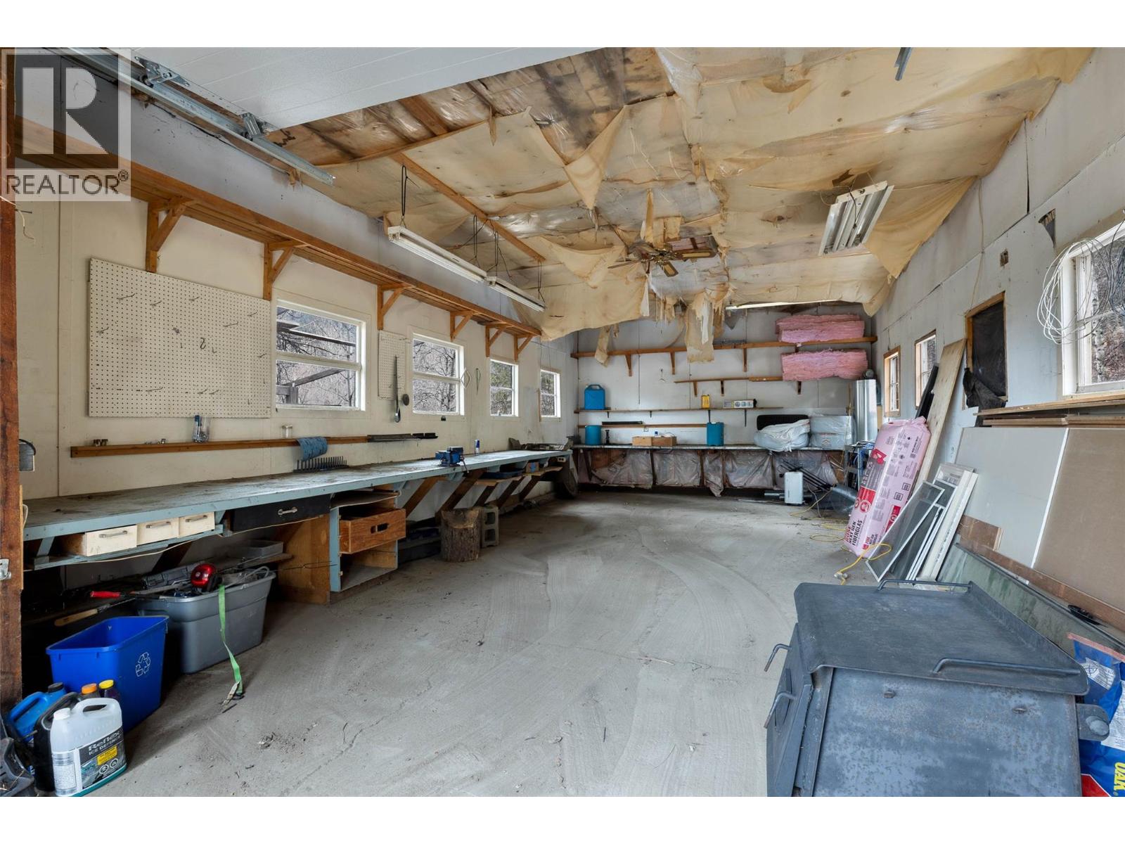 9776 TRANQUILLE CRISS CRK Road - 32