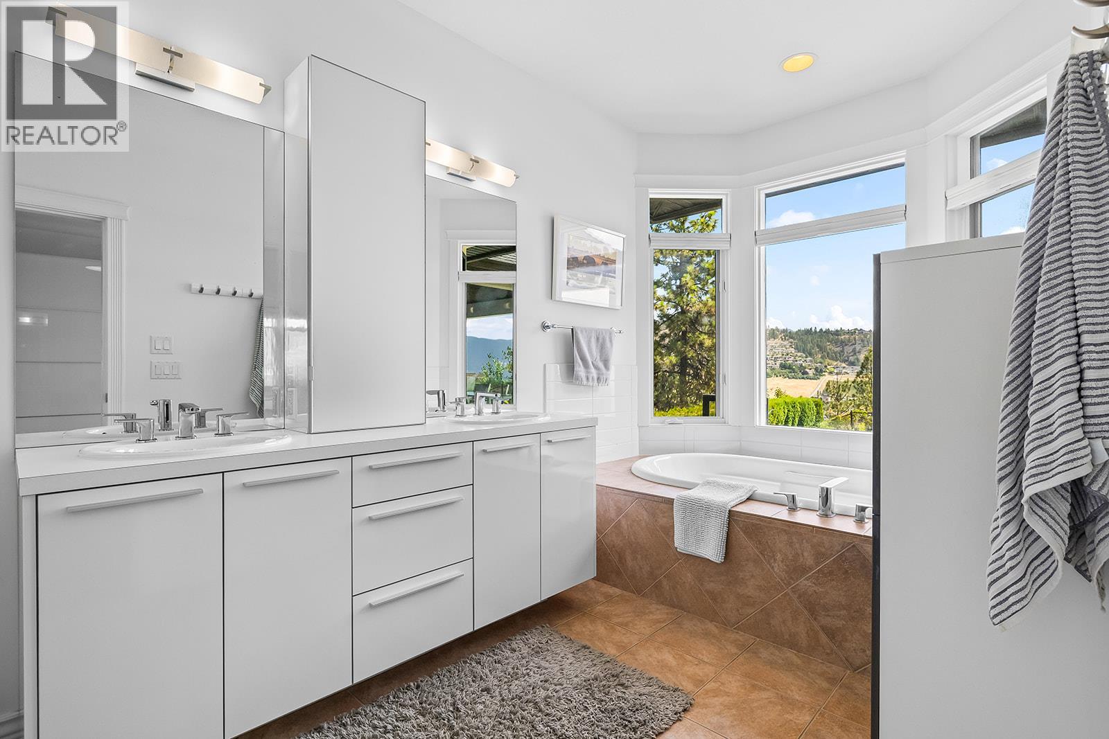 1777 Spruceview Court - 32