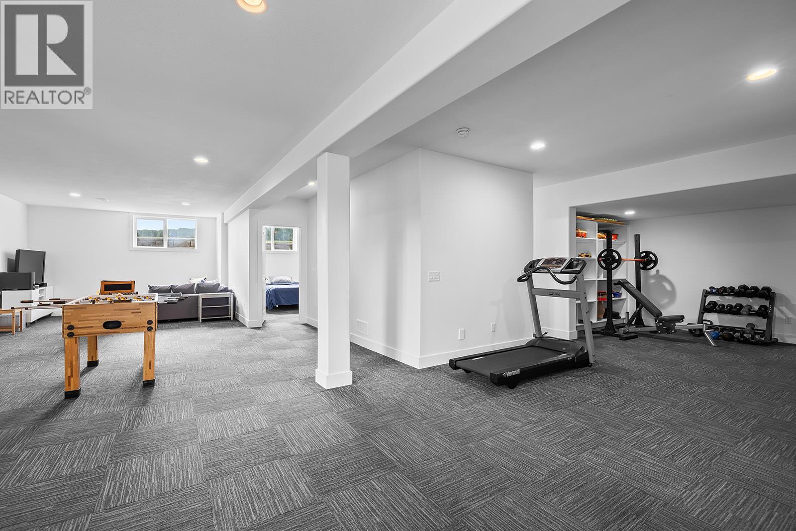 1777 Spruceview Court - 43