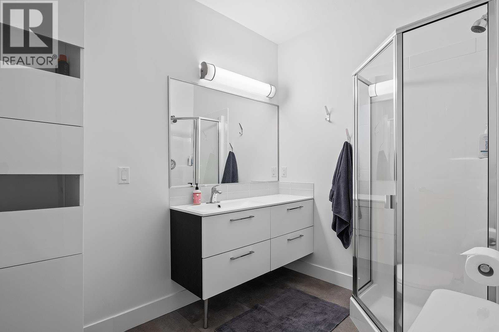 1777 Spruceview Court - 49