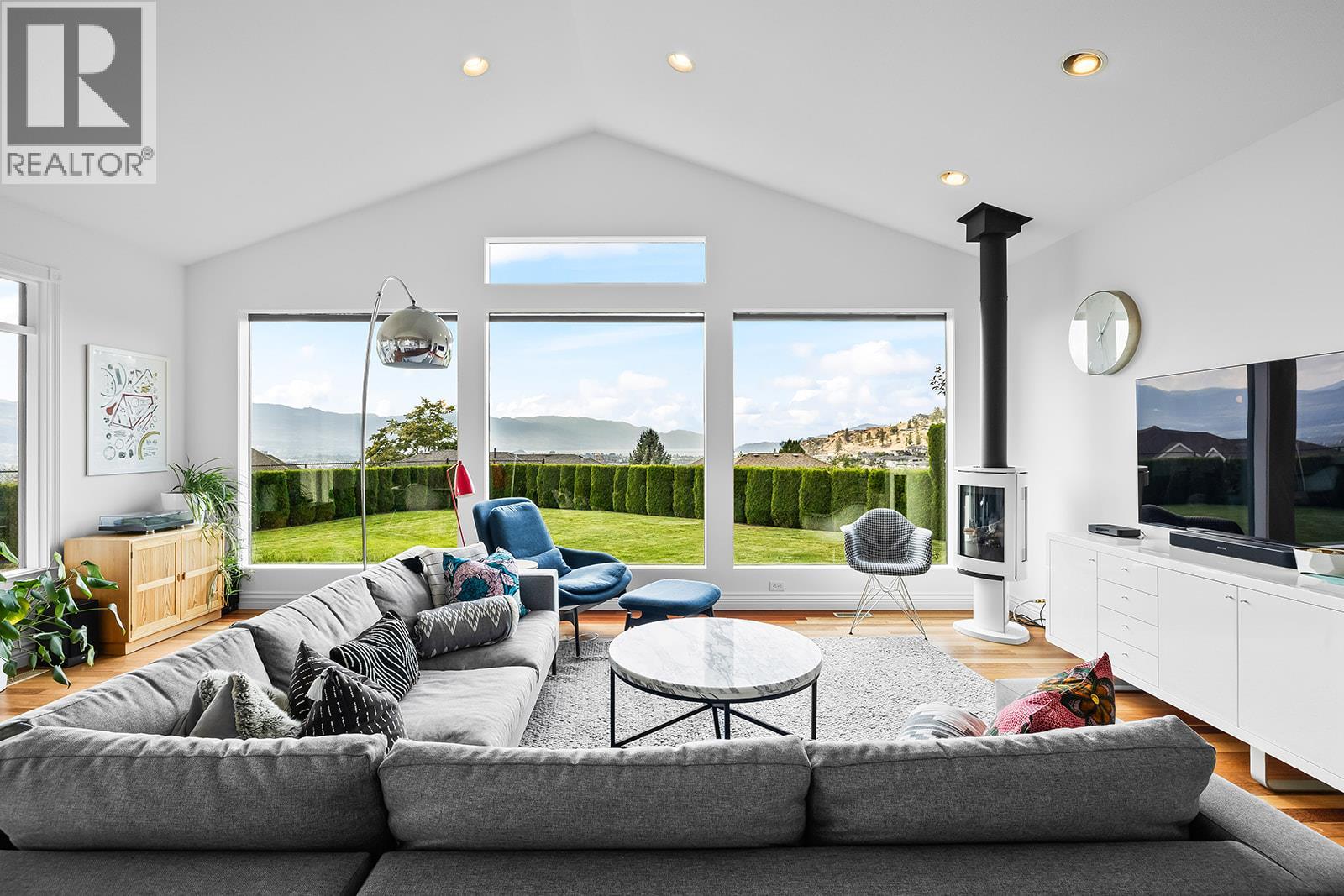 1777 Spruceview Court - 14