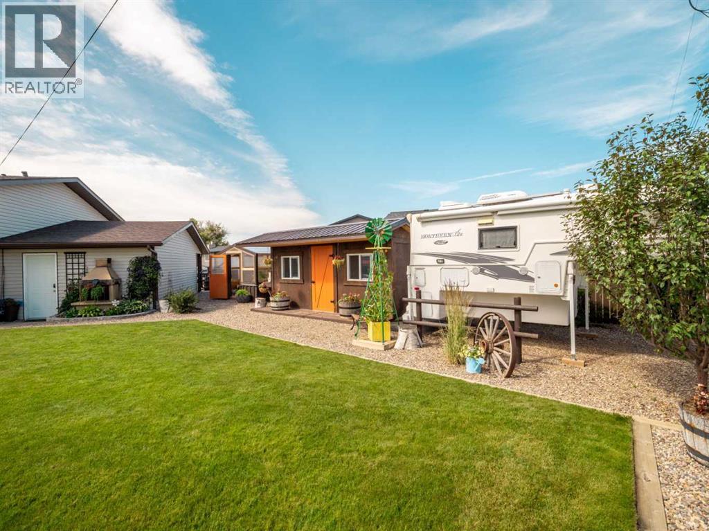 6109 57 Street - 39
