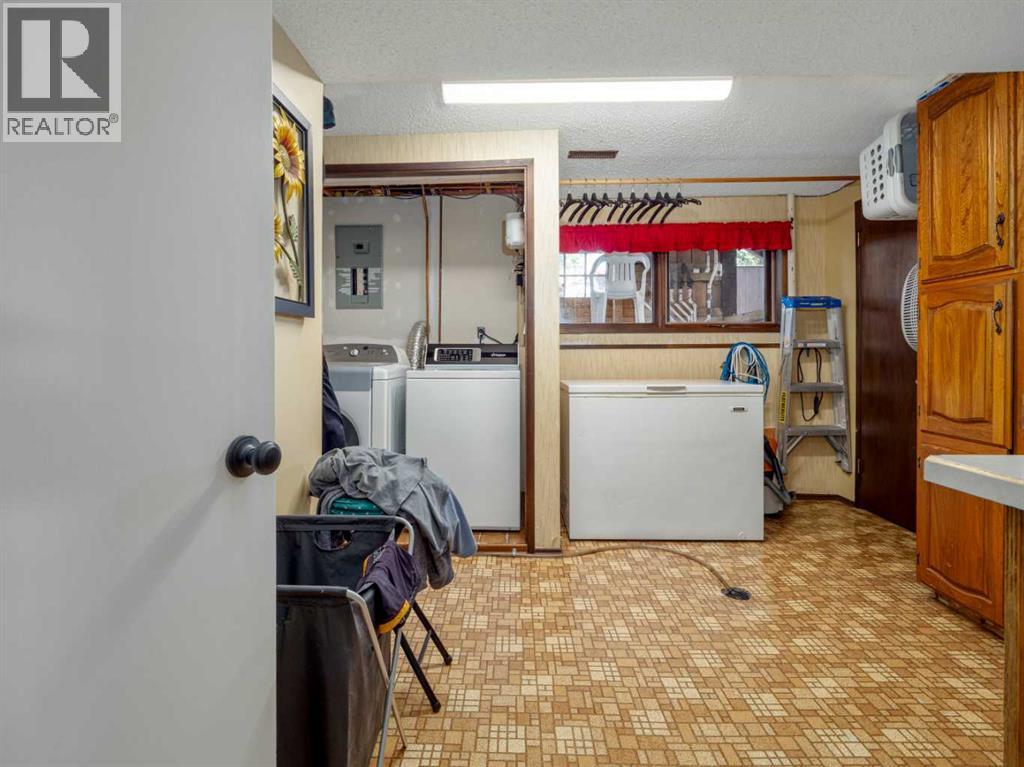 6109 57 Street - 27