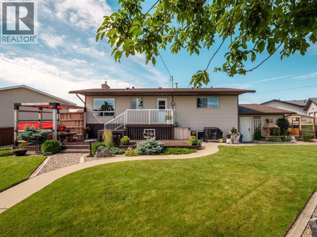 6109 57 Street - 35