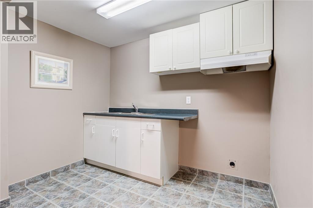 #61 3045 NEW Street - 35