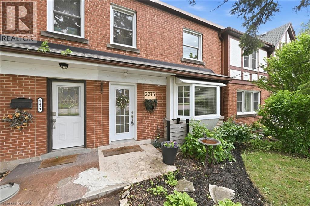 2273 KING Street E - 2