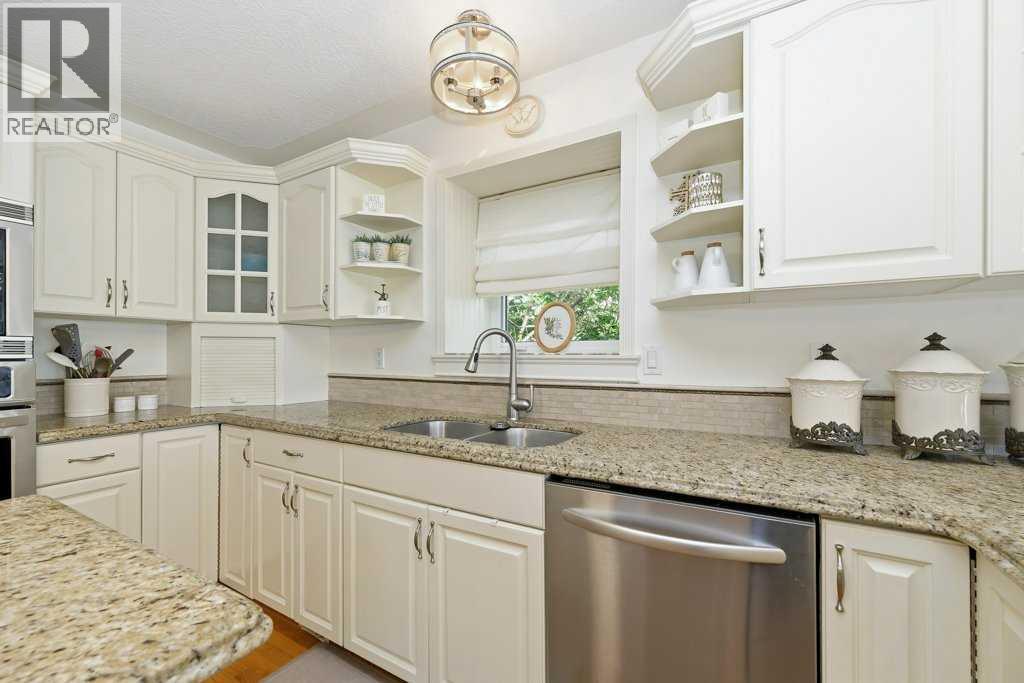 Listing photo – 37 Ashmore Close, Red Deer
