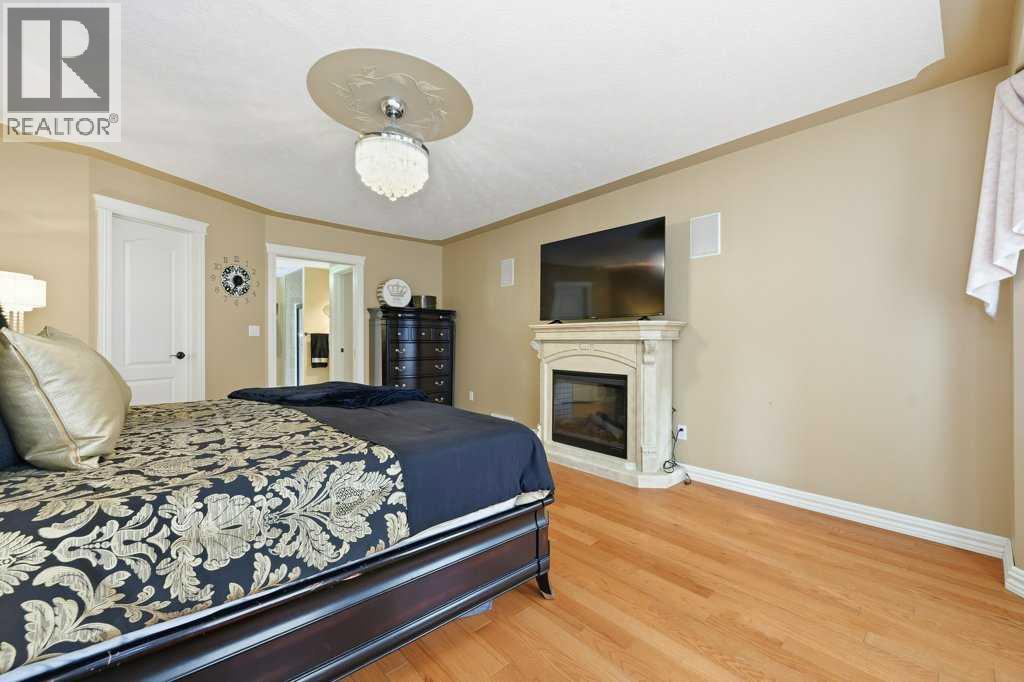 Listing photo – 37 Ashmore Close, Red Deer