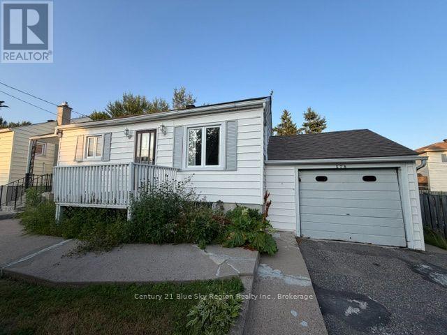 578 MCPHAIL STREET - 3