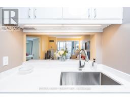 749 - 24 Southport Street, Toronto, ON M6S4Z1 Photo 10