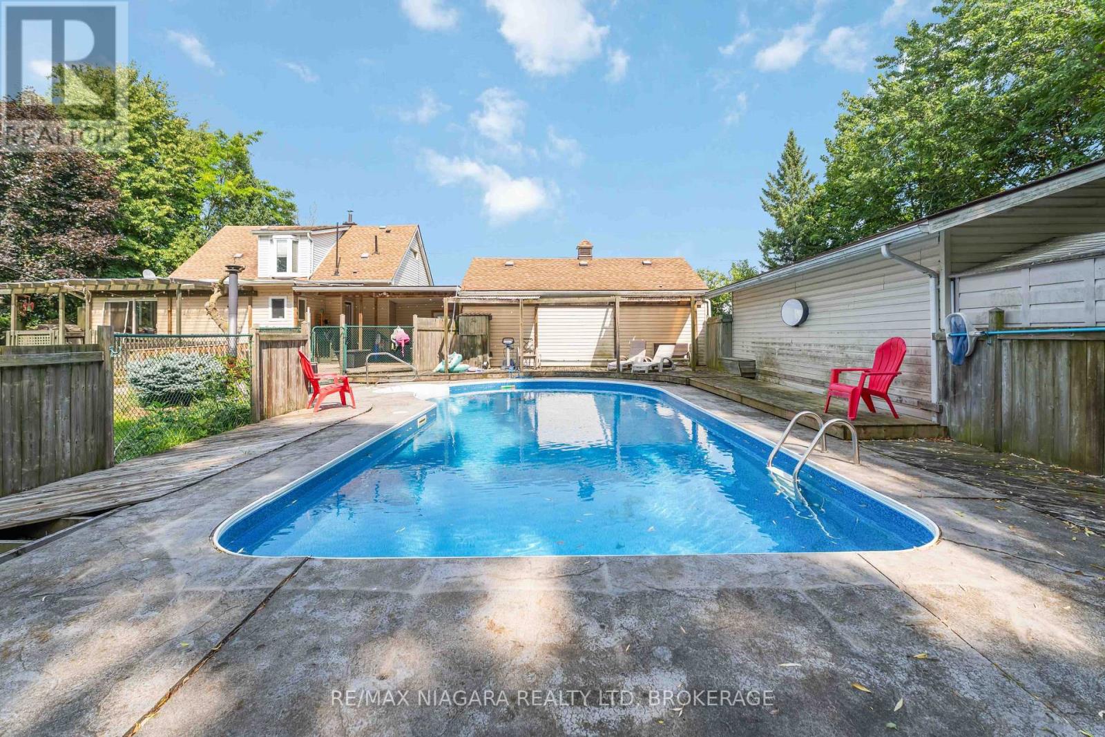 1671 THIRD STREET LOUTH STREET - 26