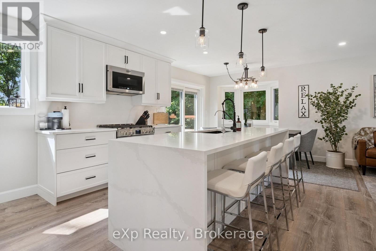 836 BON ACCORD STREET - 11