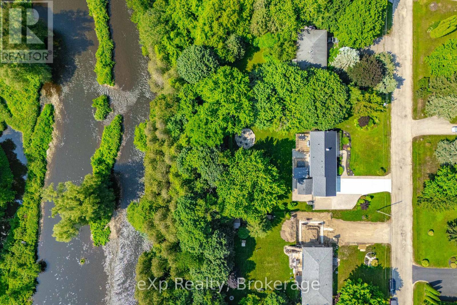 836 BON ACCORD STREET - 28