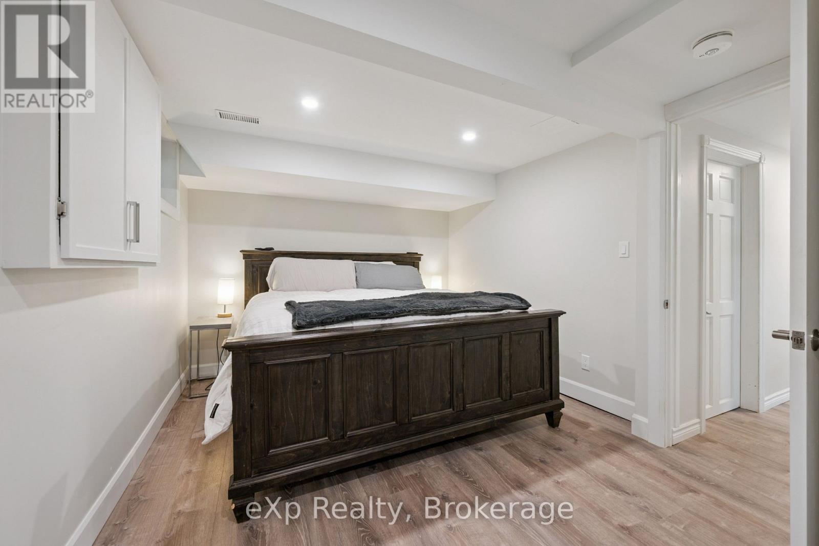 836 BON ACCORD STREET - 35