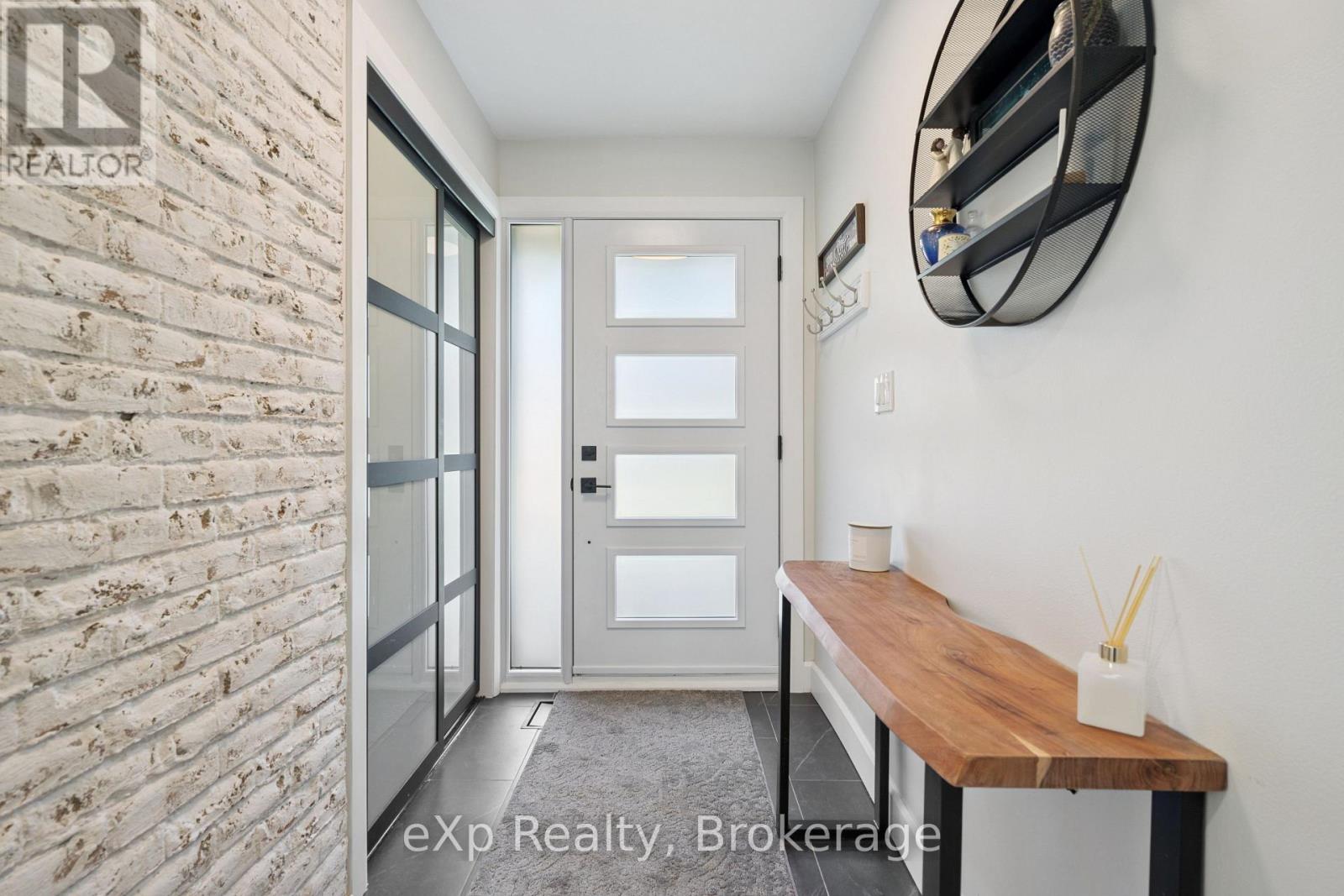 836 BON ACCORD STREET - 5