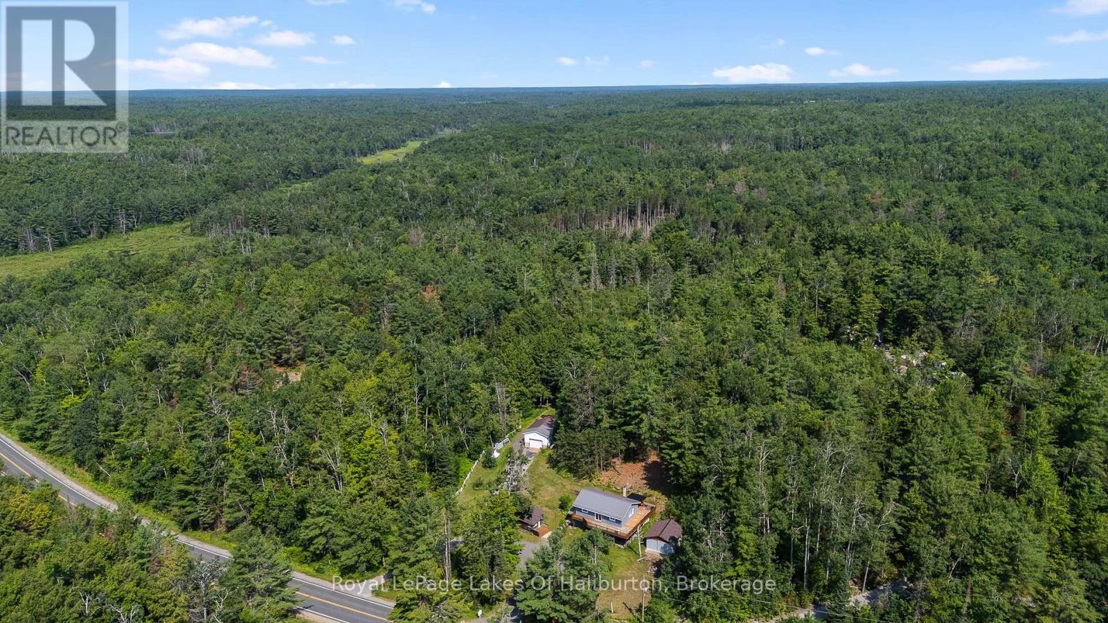 1329 GELERT ROAD - 36