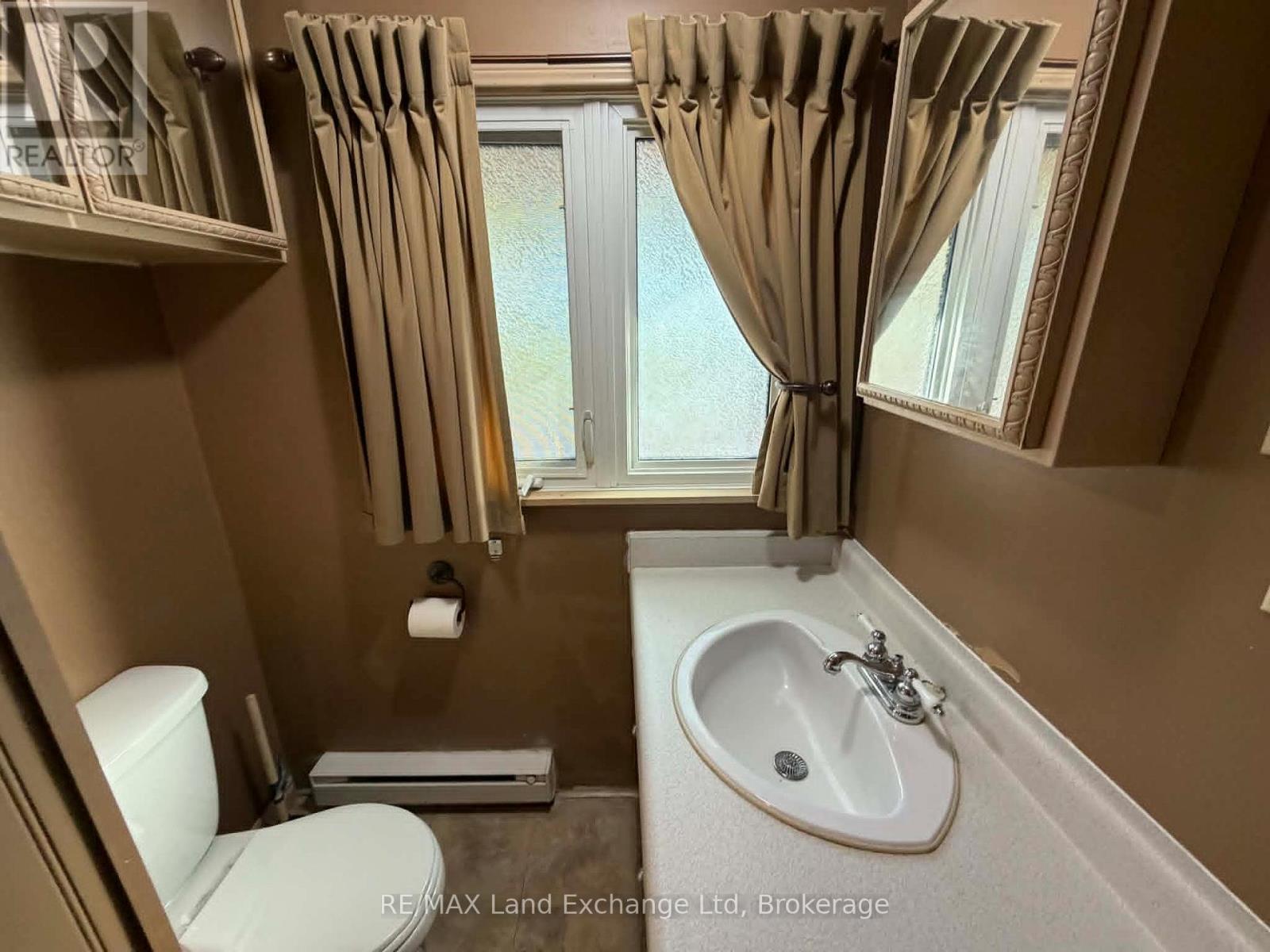 43846 CRANBROOK ROAD - 28