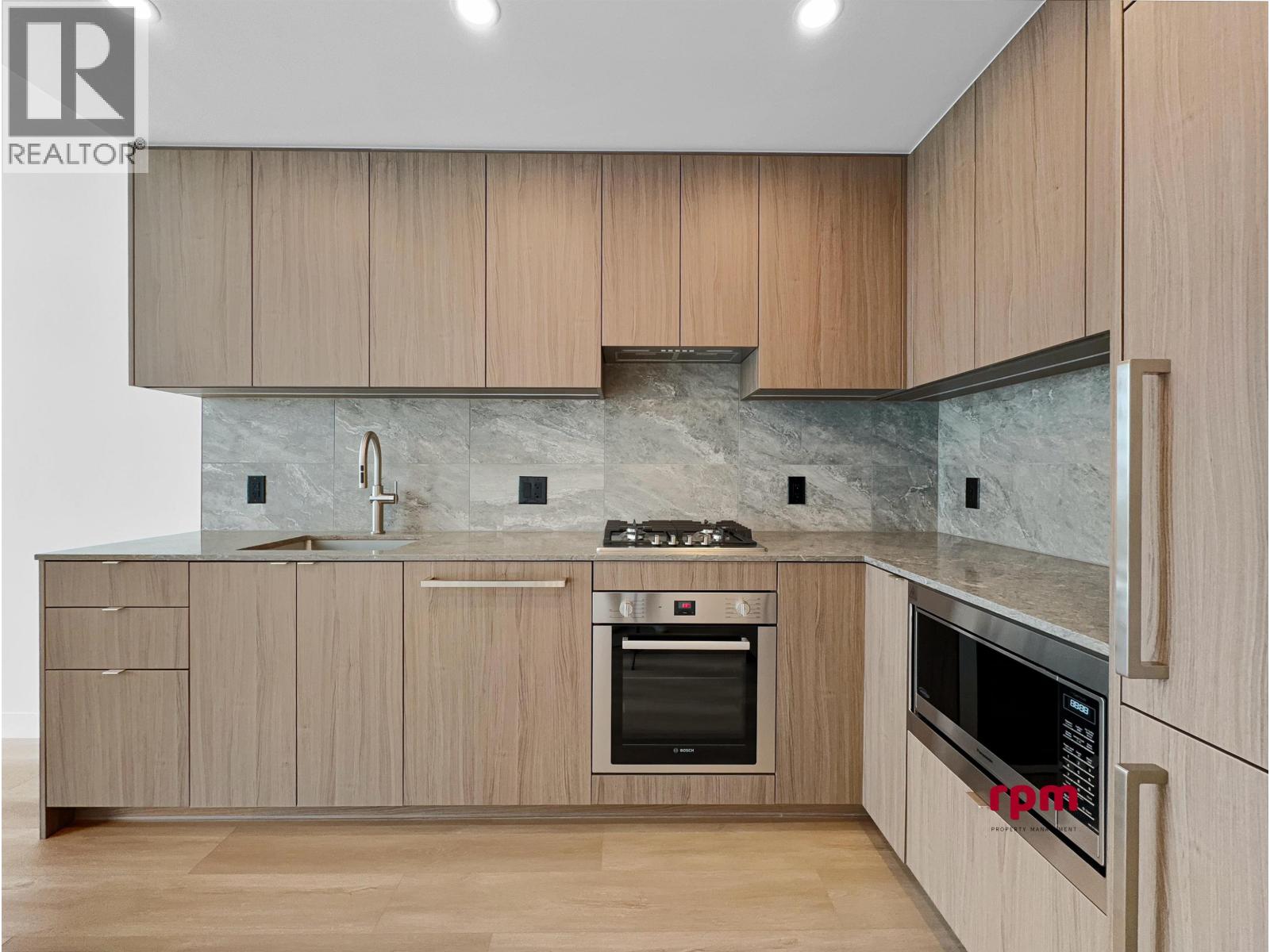 1 Bed, 1 Bath House for Rent in Coquitlam – 21xx 626 CLAREMONT STREET, Coquitlam – MLS# R3149278 - Image 6