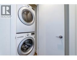 10xx 9060 University Crescent, Burnaby, BC V5A0E1 Photo 14
