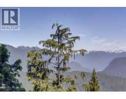 10xx 9060 University Crescent, Burnaby, BC V5A0E1 Photo 17