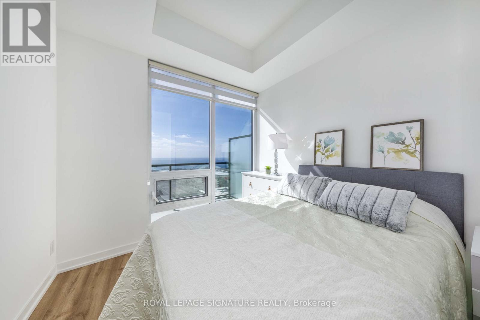 Thumbnail 15