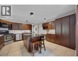 35 Marlin Terrace, photo 9
