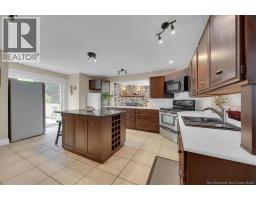 35 Marlin Terrace, photo 8