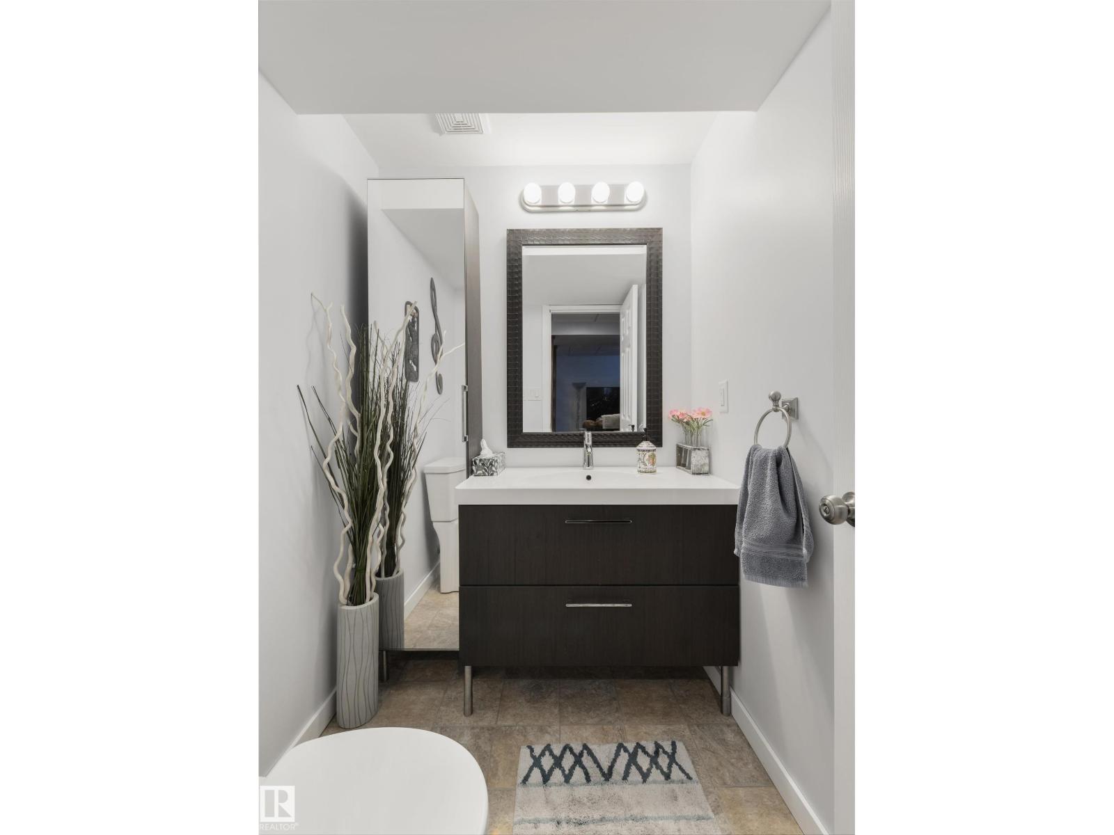 1211 HENWOOD PL NW - 33