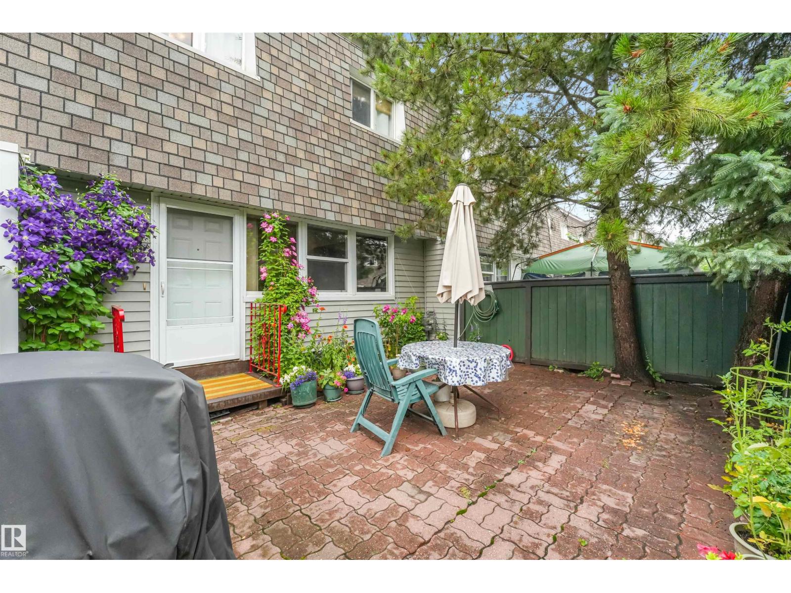 709 VILLAGE ON THE GREEN GR NW - 22