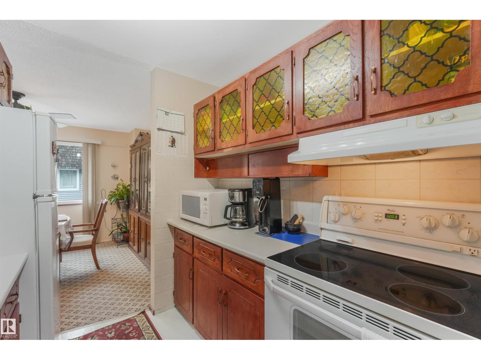 709 VILLAGE ON THE GREEN GR NW - 34