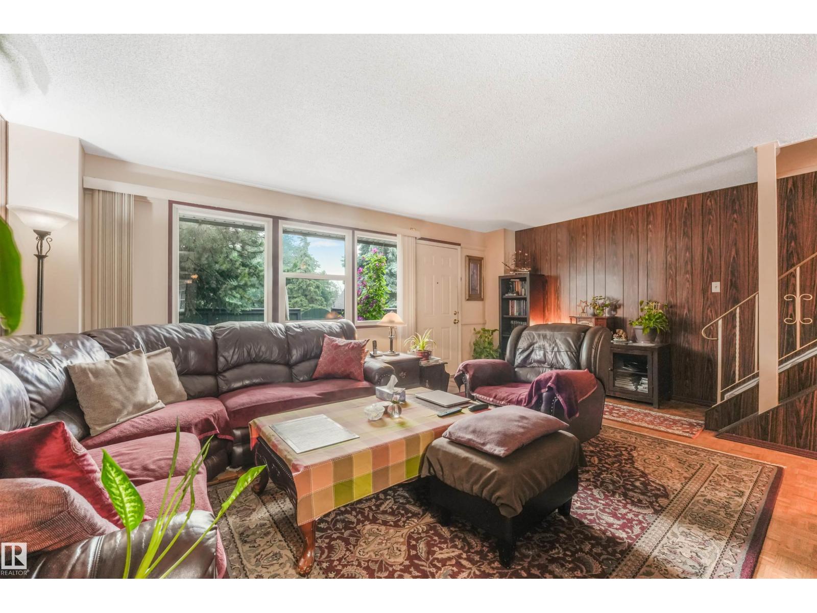 709 VILLAGE ON THE GREEN GR NW - 36