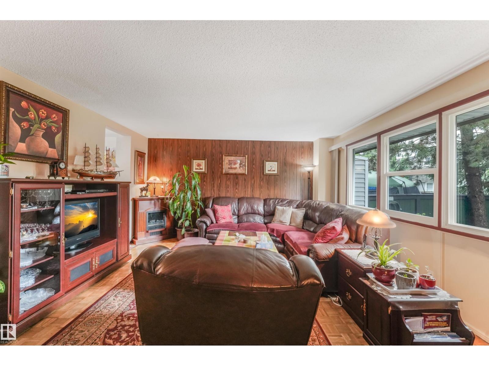709 VILLAGE ON THE GREEN GR NW - 40