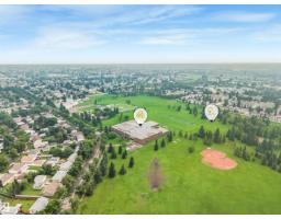 709 Village On The Green Gr Nw, Edmonton, AB T5A1H2 Photo 15