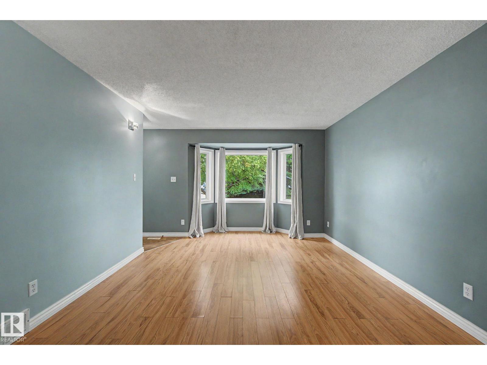 30 MATTHEW RD - 10